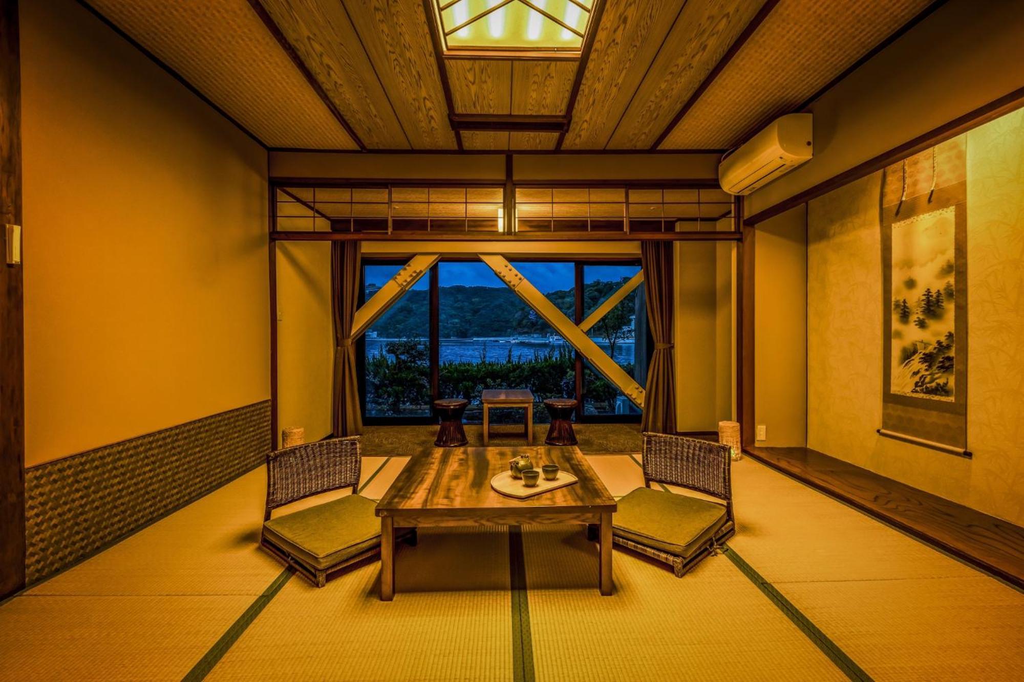 Taoya Nachikatsuura Quarto foto