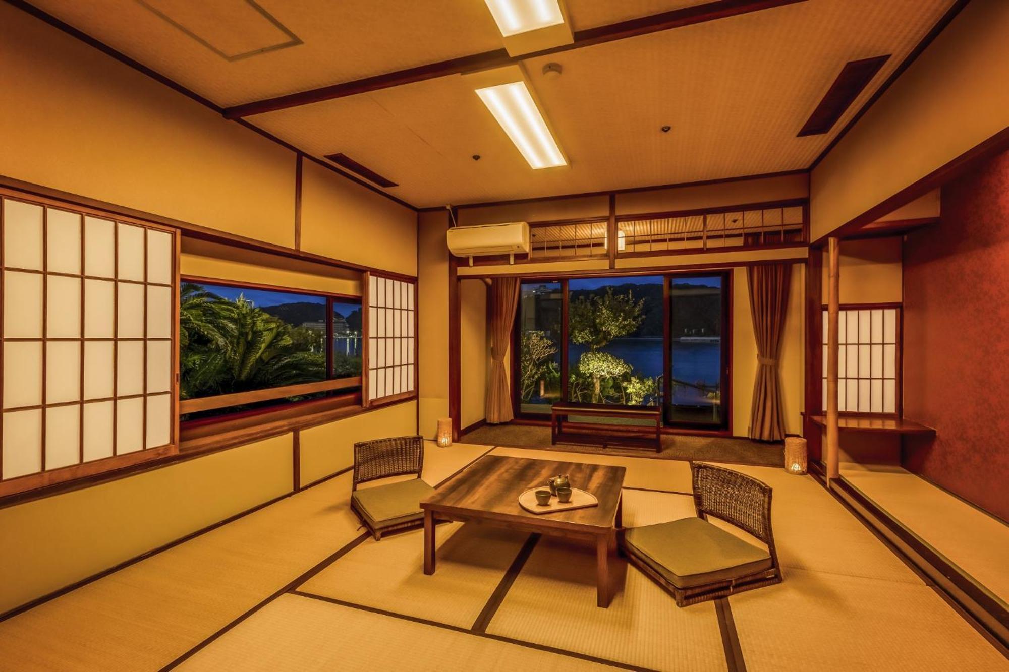 Taoya Nachikatsuura Quarto foto